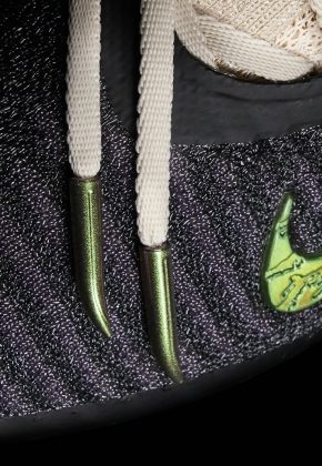 Бутсы Nike Phantom 6 Black Mamba