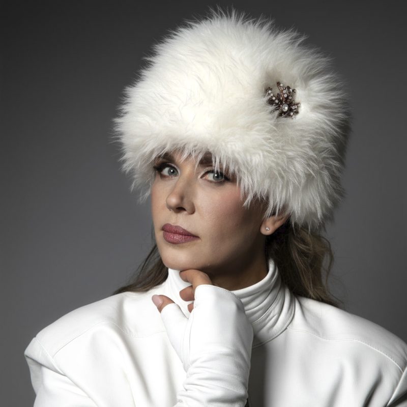 Певица Олеся Евстигнеева