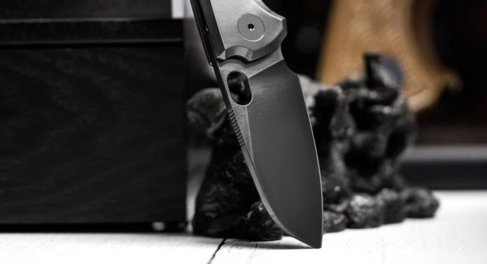 urban-f5-5-black-dlc-knife-0 Нож URBAN F5.5 Black DLC
