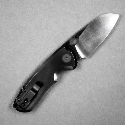 Нож URBAN F5.5 Black DLC