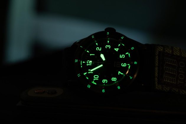 Часы Worn & Wound x VAER x Topo Designs Solar Hiker