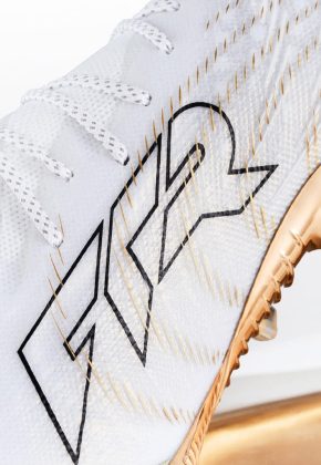 Бутсы PUMA Whiteout Pack 2026