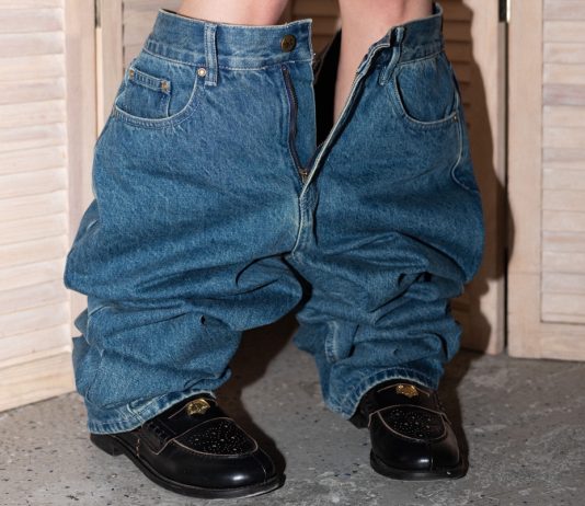 13‑унциевые джинсы “МЕЧ”: модели BASIC и BAGGY в винтаж‑стиле Джинсы Меч Basic и Baggy