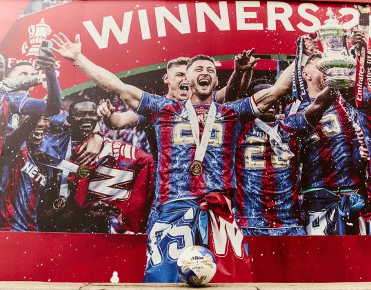 Мяч Mitre для Кубка Англии 2025 2026