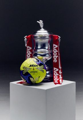 Мяч Mitre для Кубка Англии 2025 2026