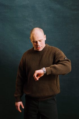 Питерский Щит Свитер Литейный