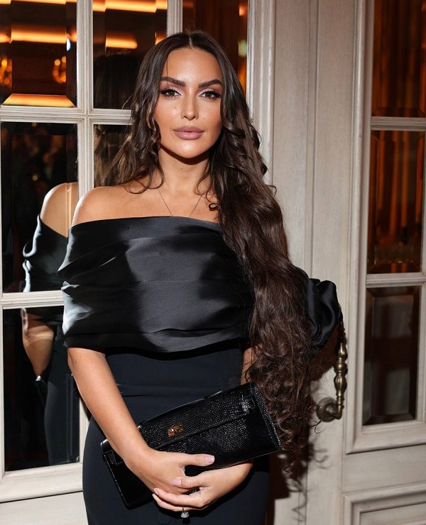 Дизайнер Аника Керимова