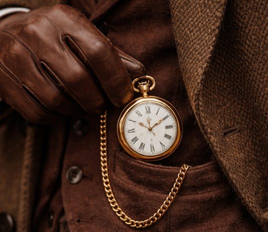 Забытый этикет: 5 аксессуаров, которые отличали истинного джентльмена 5 аксессуаров, которые отличали истинного джентльмена