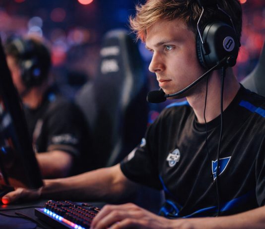 Из любителя в профессионала: как стать успешным киберспортсменом Как стать успешным киберспортсменом