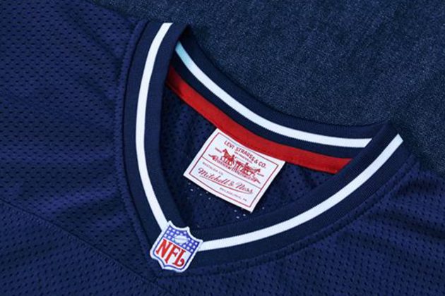 Одежда Levi&rsquo;s x Mitchell & Ness Home Turf