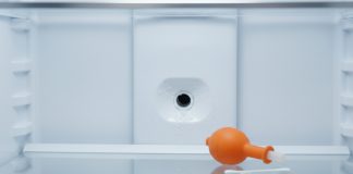 Почему течет холодильник и как это исправить: полная инструкция для всех моделей Почему течет холодильник