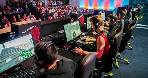 В какие игры играют киберспортсмены