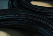 Почему похожие промышленные рукава ведут себя по-разному на одном и том же объекте Промышленные рукава