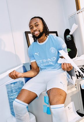 Форма Манчестер Сити 2026 2027 от Puma