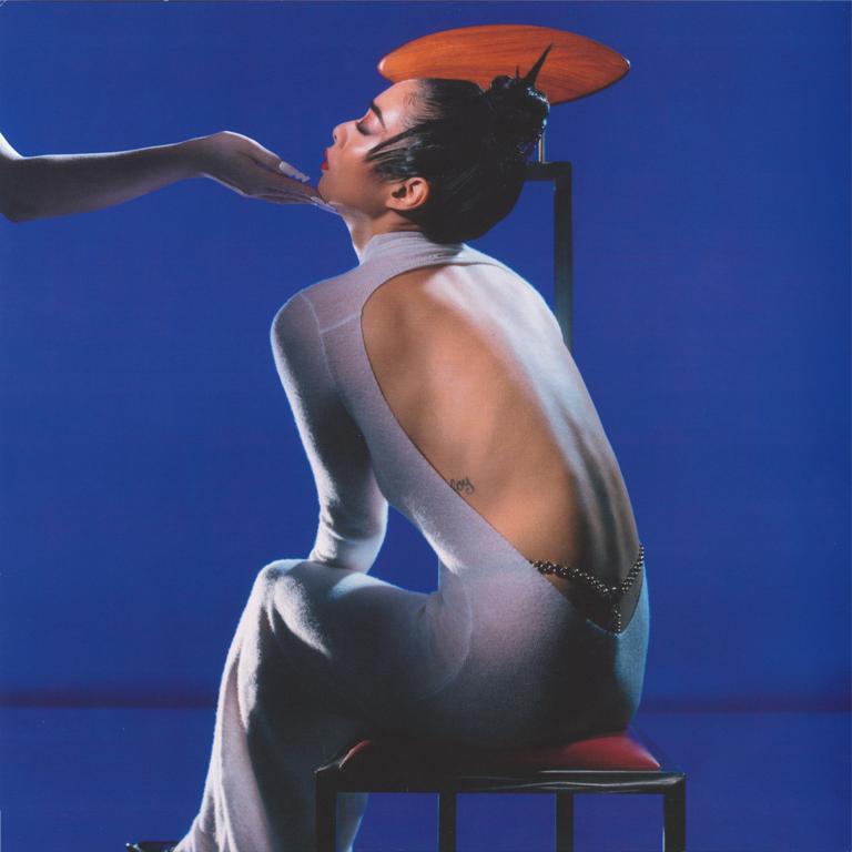 Rina Sawayama Альбом: Hold the Girl