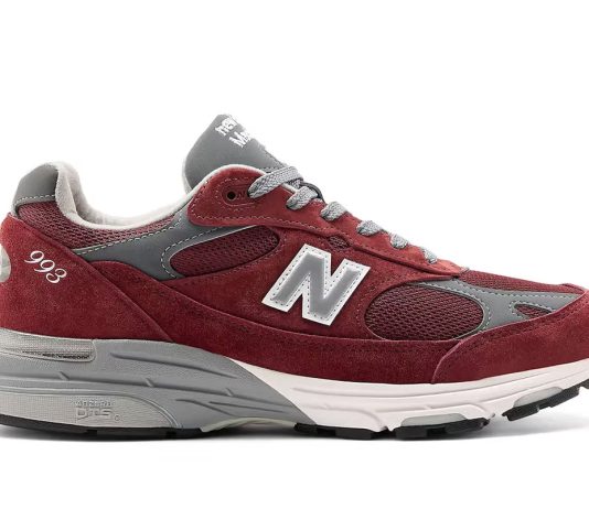 New Balance выпускают модель 993 Made in USA в бордовом New Balance выпускают модель 993 Made in USA в бордовом