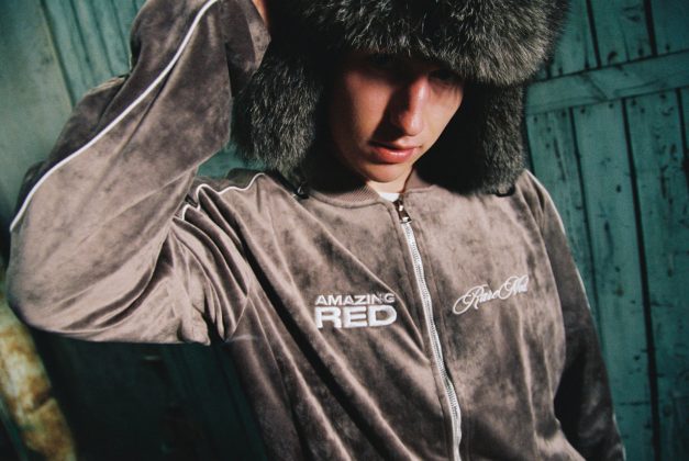 Roxxy в AMAZING RED и RARE MOD