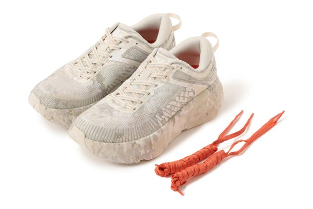 Кроссовки BEAMS и HOKA Bondi 7