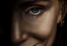 Джессика Честейн против своего злого двойника. Трейлер хоррора «Чужая мама» Фильм Чужая мама 2026 трейлер и афиша