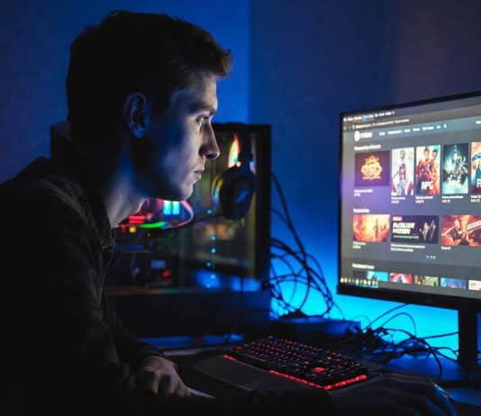 ТОП-10 самых скачиваемых игр Steam в 2026 году: во что играет мир прямо сейчас Как пополнить стим