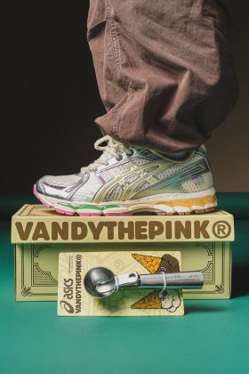 Кроссовки VANDYTHEPINK x ASICS Gel-Kayano 12.1