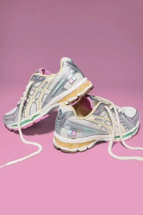 Кроссовки VANDYTHEPINK x ASICS Gel-Kayano 12.1
