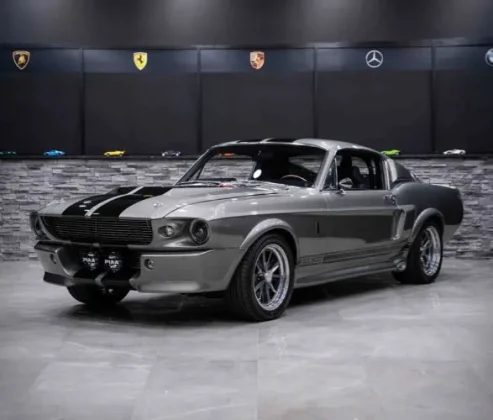 Автомобиль 1967 Ford Mustang Fastback Eleanor Tribute Edition