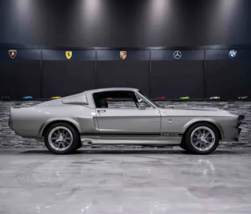 Автомобиль 1967 Ford Mustang Fastback Eleanor Tribute Edition