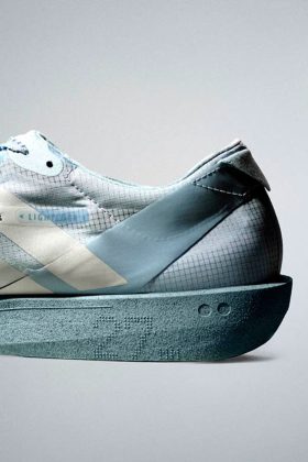 Кроссовки adidas x SATISFY